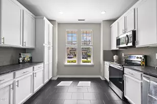 120 Point Comfort Ln, Cary, NC 27519 - Photo 10