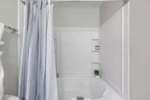 120 Point Comfort Ln, Cary, NC 27519 - Photo 30