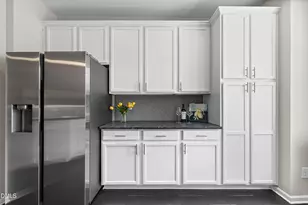 120 Point Comfort Ln, Cary, NC 27519 - Photo 8