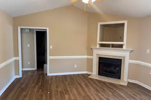 313 Opal Ln, Clayton, NC 27520 - Photo 2