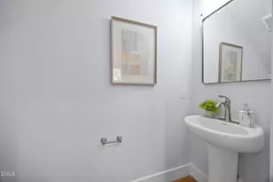 515 Spruce St, Durham, NC 27703 - Photo 10