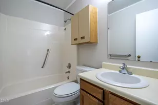 4A Baytree Ct, Durham, NC 27705 - Photo 12