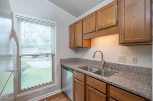 4A Baytree Ct, Durham, NC 27705 - Photo 8