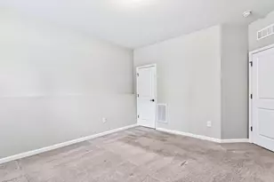 5617 Wade Park, Raleigh, NC 27607 - Photo 26