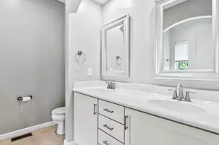 5617 Wade Park, Raleigh, NC 27607 - Photo 20