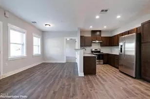 651 N O'Neil St, Clayton, NC 27520 - Photo 2