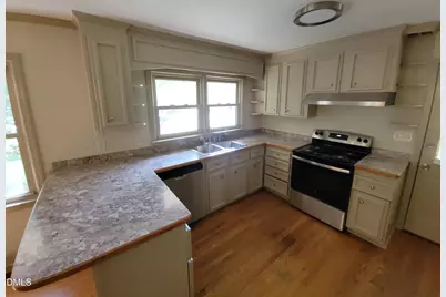 7000 Holly Springs Road, Raleigh, NC 27606 - Photo 12