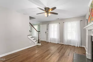 816 Hawthorn Ridge Dr, Whitsett, NC 27377 - Photo 16