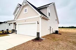 102 Maverick Ln, Dunn, NC 28334 - Photo 2