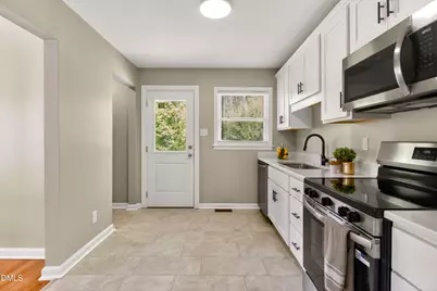 2331 Kennington Road, Raleigh, NC 27610 - Photo 12