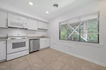 15 Shepherd Lane, Chapel Hill, NC 27514 - Photo 8