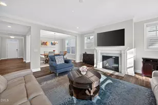 400 White Iris Loop, Cary, NC 27519 - Photo 8