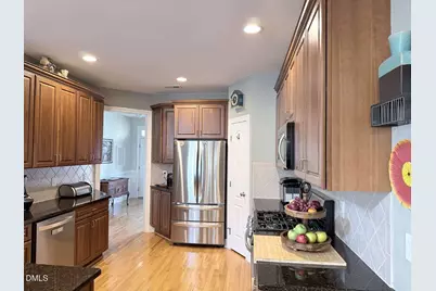 104 Alden Village Court, Cary, NC 27519 - Photo 8