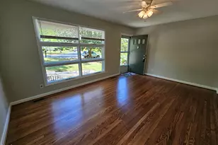 202 Crest Rd, Cary, NC 27513 - Photo 4