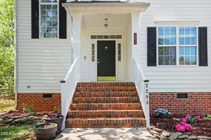 2204 Beckett's Ridge Dr, Hillsborough, NC 27278 - Photo 4