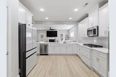 80 Vast View Way, Youngsville, NC 27596 - Photo 6