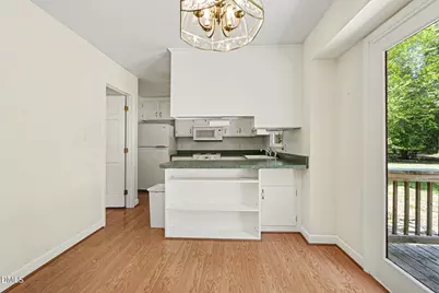 8612 Maidstone Court, Raleigh, NC 27613 - Photo 10