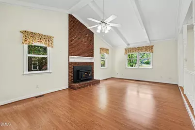 8612 Maidstone Court, Raleigh, NC 27613 - Photo 4