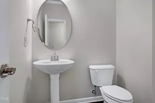 2005 Valleystone Dr, Cary, NC 27519 - Photo 22