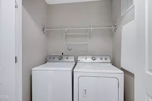 2005 Valleystone Dr, Cary, NC 27519 - Photo 30