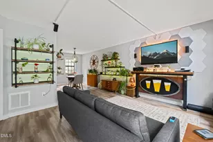 3622 Colchester St, Durham, NC 27707 - Photo 6