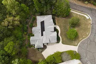 10004 Sandcreek Ct, Chapel Hill, NC 27517 - Photo 70