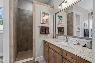 10004 Sandcreek Ct, Chapel Hill, NC 27517 - Photo 42