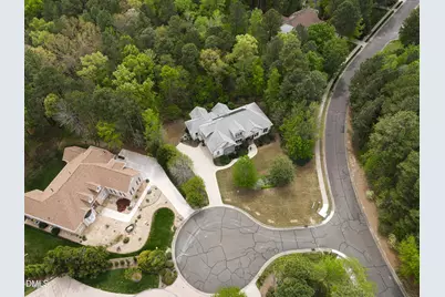 10004 Sandcreek Court, Chapel Hill, NC 27517 - Photo 64