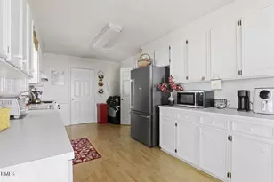 3701 Cornwallis Rd, Kinston, NC 28504 - Photo 22