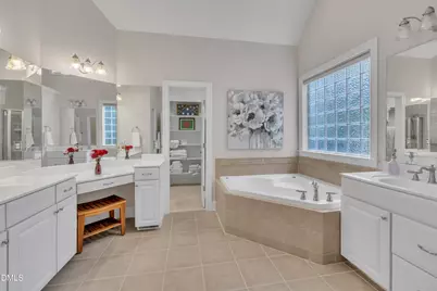 702 Edgemore Avenue, Cary, NC 27519 - Photo 14