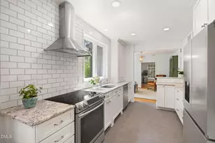 107 Pine Ln, Chapel Hill, NC 27514 - Photo 12