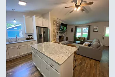 7501 Post Oak Road, Raleigh, NC 27615 - Photo 6