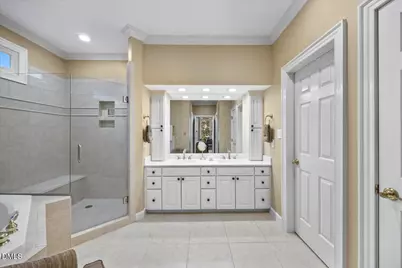 73219 Burrington, Chapel Hill, NC 27517 - Photo 22