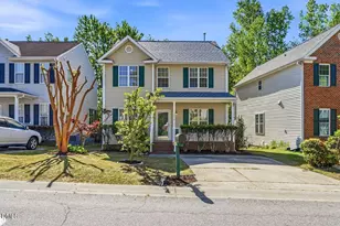 1936 Crag Burn Ln, Raleigh, NC 27604 - Photo 2