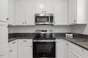 1936 Crag Burn Ln, Raleigh, NC 27604 - Photo 18