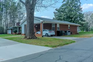 2012 S Mebane St, Burlington, NC 27215 - Photo 18