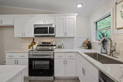 641 Ethel Christine Way, Chapel Hill, NC 27516 - Photo 8