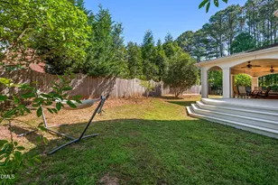 805 Cricketfield Ln, Cary, NC 27518 - Photo 44