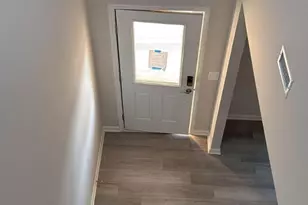 240 Squirrel Oaks Ln, Garner, NC 27529 - Photo 4