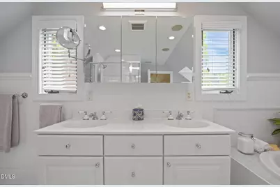 1712 Arlington Street, Raleigh, NC 27608 - Photo 34