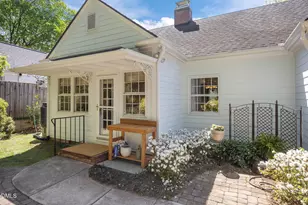 1712 Arlington St, Raleigh, NC 27608 - Photo 10