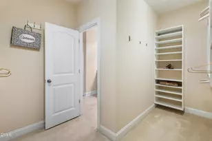 364 Roberts Ridge Dr, Cary, NC 27513 - Photo 20