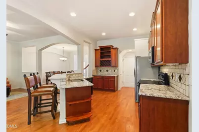 6942 Middleboro Drive, Raleigh, NC 27612 - Photo 8