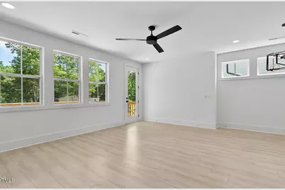 140 E End Avenue, Durham, NC 27703 - Photo 16