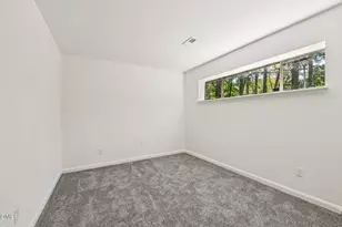 642 Pine Ridge Pl, Raleigh, NC 27609 - Photo 18