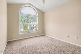710 Midsummer Ln, Apex, NC 27502 - Photo 20
