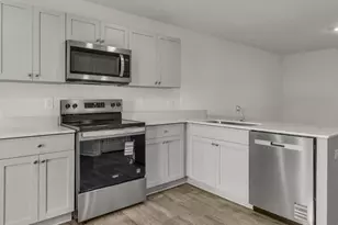 105 Holmes Cor Dr, Wilson's Mills, NC 27577 - Photo 14