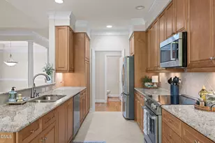 11517 Midlavian Dr, Raleigh, NC 27614 - Photo 12