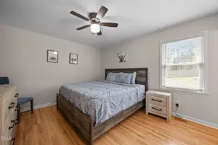 718 E Azalea Ct, Fuquay-Varina, NC 27526 - Photo 14