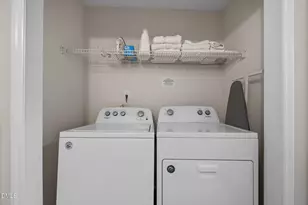 718 E Azalea Ct, Fuquay-Varina, NC 27526 - Photo 12